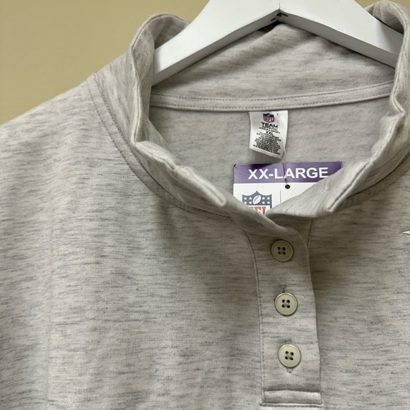 New Women’s Tennessee Titans Pullover Sleepwear - Picture 4 of 9